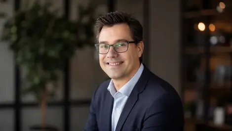 eToro launches AI app Tori in major investing redesign