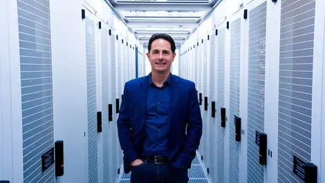 Macquarie to buy Sydney site for campus & data centre