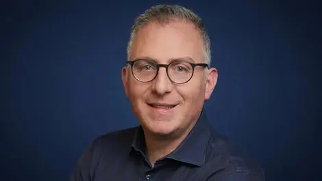 WorkJam adds autonomous AI layer for frontline staff